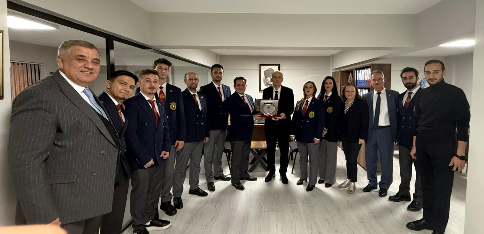 Rumeli Balkan Dernekleri Federasyonu Başkan Vekili İrfan Beşkardeş’e Ziyaret Gerçekleştirildi